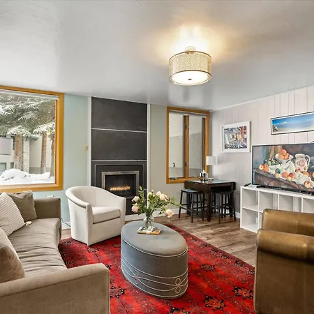 Tamarack 17 Villa